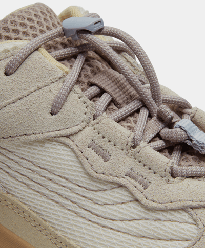 Tenis impermeables Motion Access para Mujer, Beige