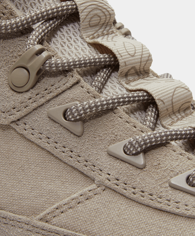 Tenis GreenStride™ Motion 6 Mid para Hombre, Beige