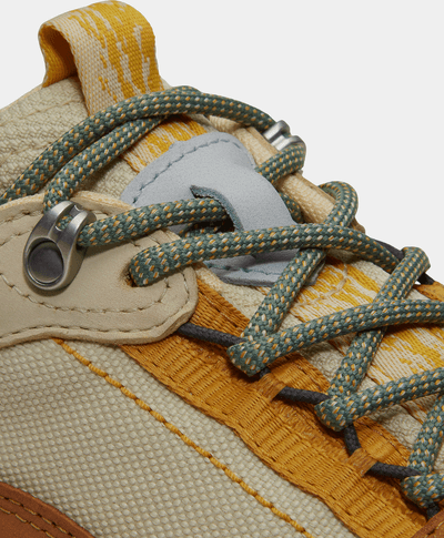 Tenis impermeables TimberCush™ Motion 7 para Mujer, Amarillo