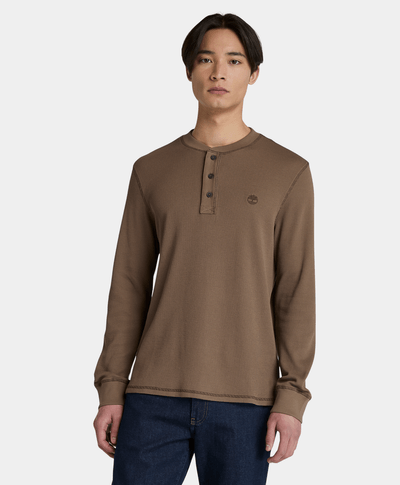 Polo Henley Regular Fit Con Tejido Waffle Para Hombre, Café