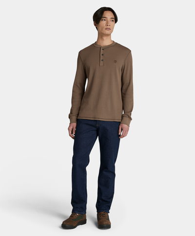 Polo Henley Regular Fit Con Tejido Waffle Para Hombre, Café