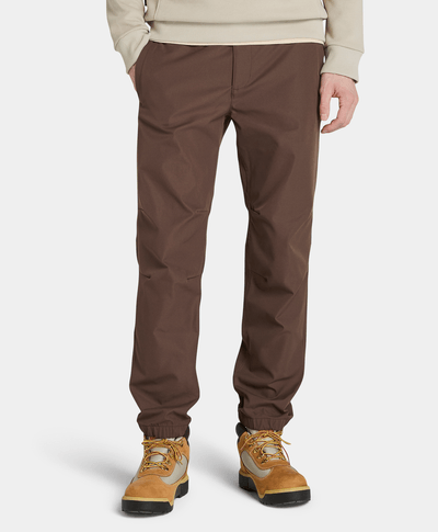 Jogger Repelente Al Agua Regular Tapered Fit Para Hombre, Café