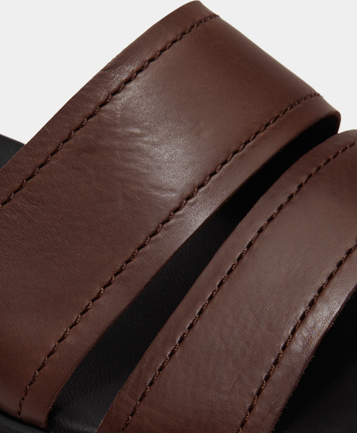 Sandalias Stone Street con plataforma y correa trasera para Mujer, Café