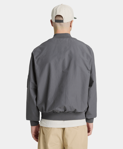 Bomber utilitaria repelente al agua para Hombre, Negro