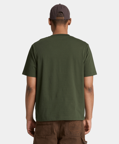 Playera de manga corta con gráfico del logotipo apilado para hombre, Verde